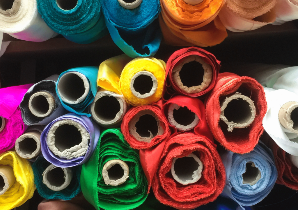 Tejidos de Moda Anuncia el Lanzamiento de su Nueva Colección y Mejora su Presencia con el Kit Digital 2 Tejidos de Moda anuncia el lanzamiento de su nueva colección y mejora su presencia avanzada con las ayudas del Kit Digital